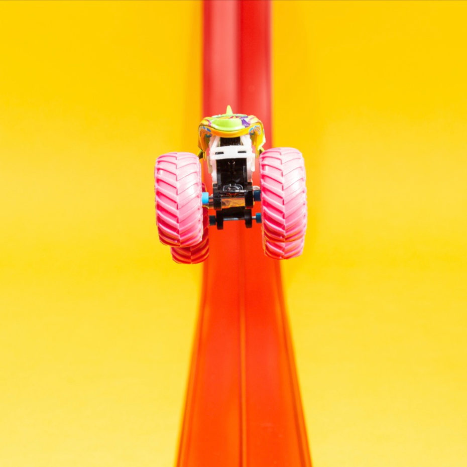 Hot Wheels Monster Truck 1:64 Demolition Doubles